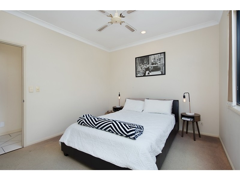 56 Bayswater Avenue, Varsity Lakes QLD 4227