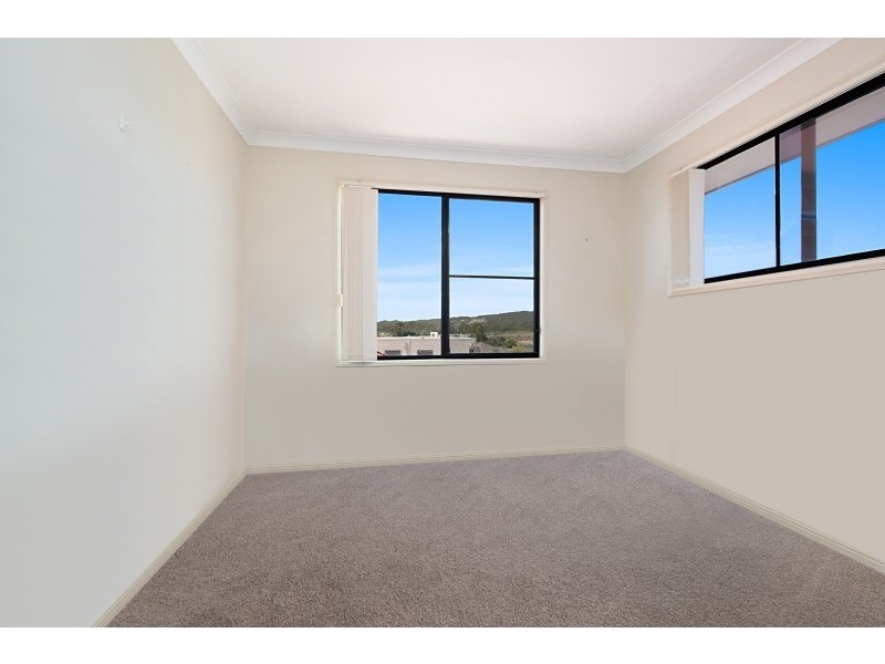 56 Bayswater Avenue, Varsity Lakes QLD 4227