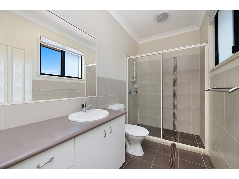 56 Bayswater Avenue, Varsity Lakes QLD 4227