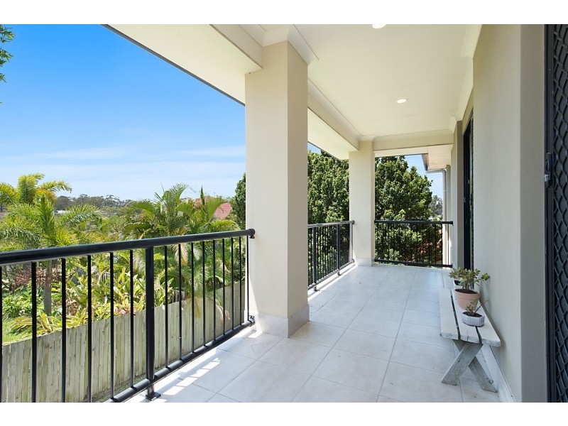 56 Bayswater Avenue, Varsity Lakes QLD 4227