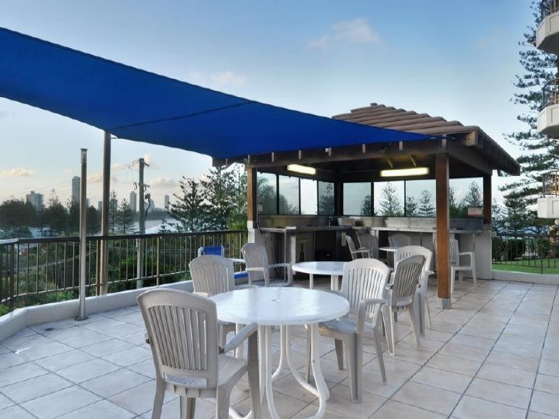 9/45 Hayle st, Burleigh Heads QLD 4220