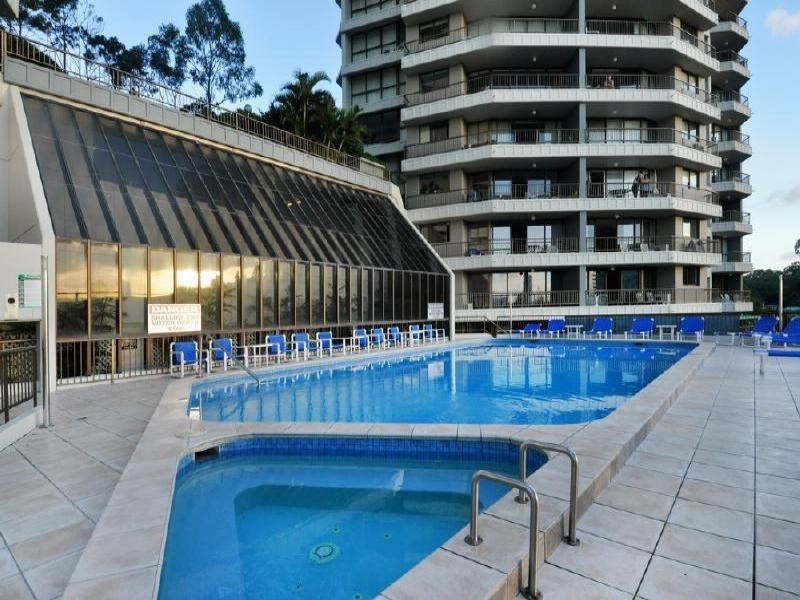 9/45 Hayle st, Burleigh Heads QLD 4220