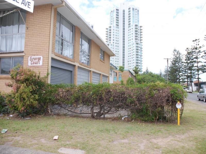 3/25 George Ave, Broadbeach QLD 4218