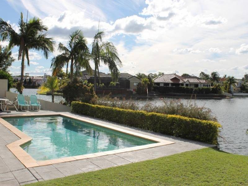 62/40 Cotlew Street, Southport QLD 4215