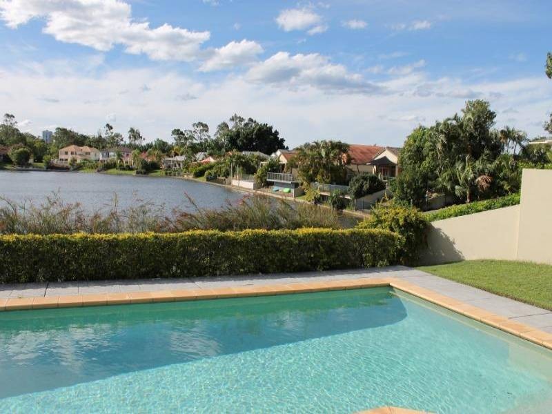 62/40 Cotlew Street, Southport QLD 4215