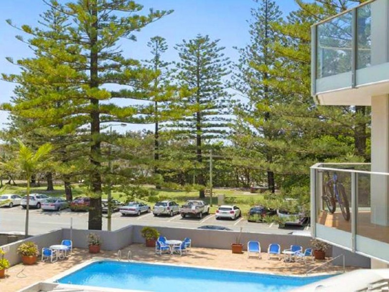 10/30 Pacific Regis The Esplanade, Burleigh Heads QLD 4220