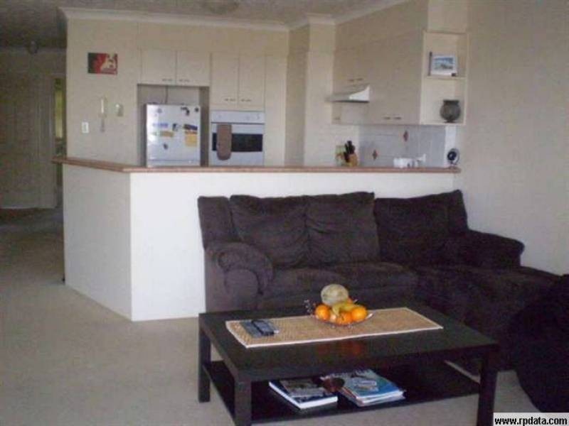 9/2 Brake Street,, Burleigh Heads QLD 4220