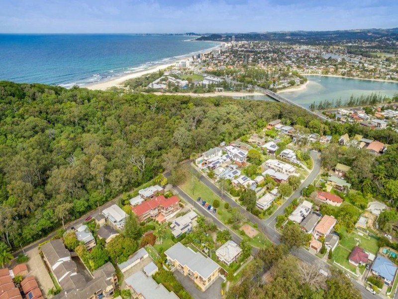 1 Hayle Street, Burleigh Heads QLD 4220