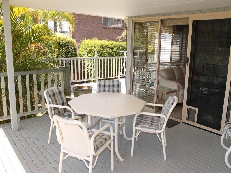 5 Kaydee Ct, Miami QLD 4220