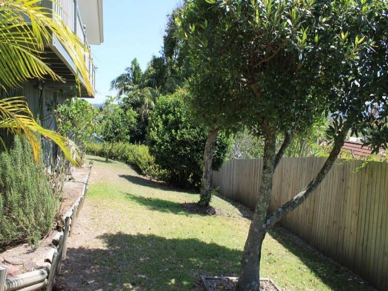 5 Kaydee Ct, Miami QLD 4220
