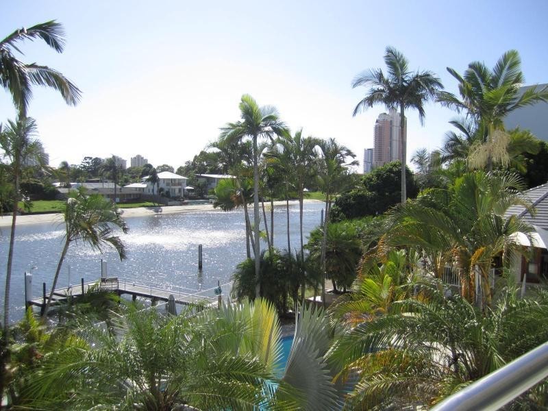 Broadbeach QLD 4218
