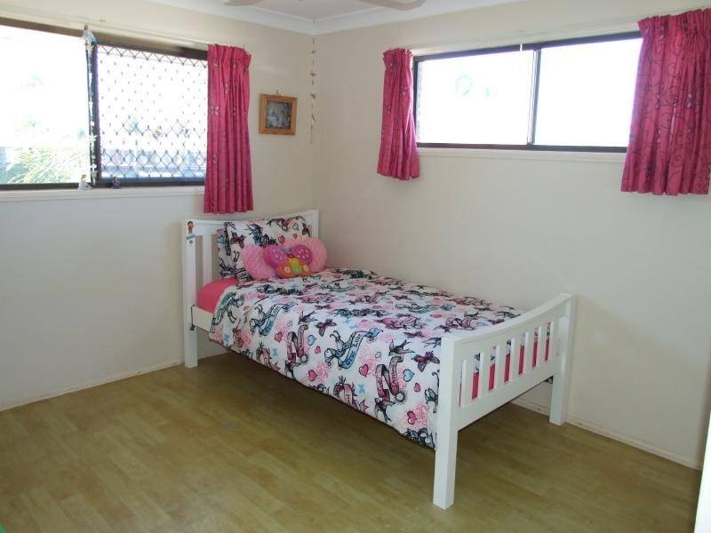 2 Seafoam Close,, Varsity Lakes QLD 4227