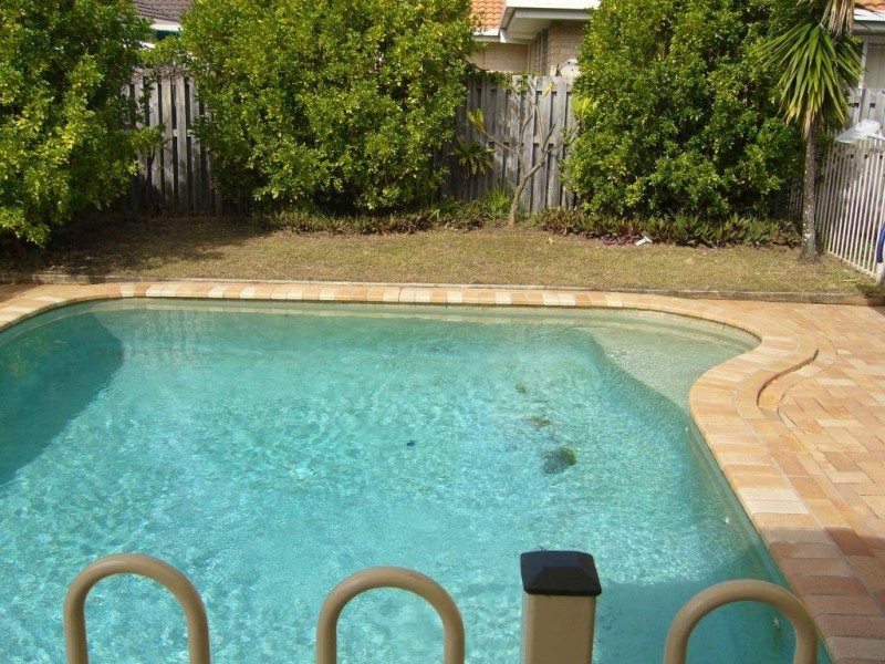 Burleigh Waters QLD 4220