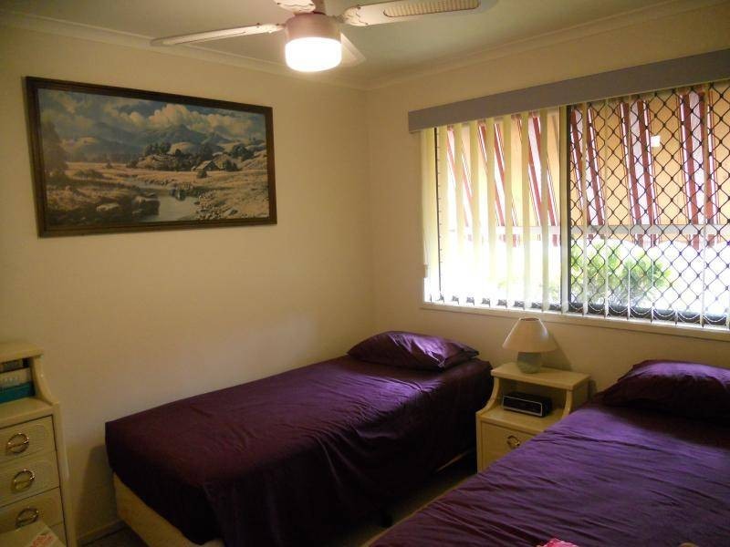 2/95 Christine Avenue, Burleigh Waters QLD 4220