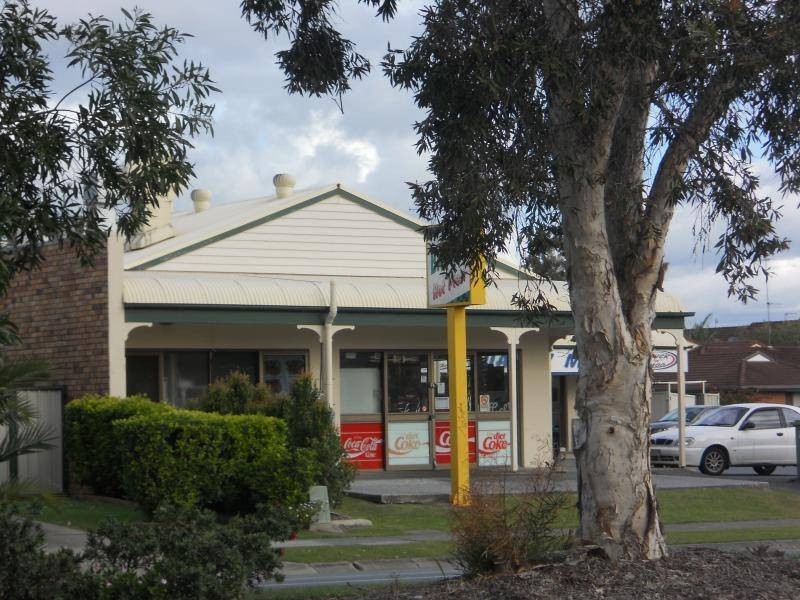 2/95 Christine Avenue, Burleigh Waters QLD 4220