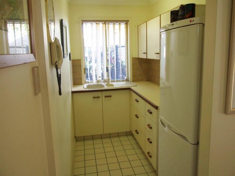 12 Myna Way, Burleigh Waters QLD 4220