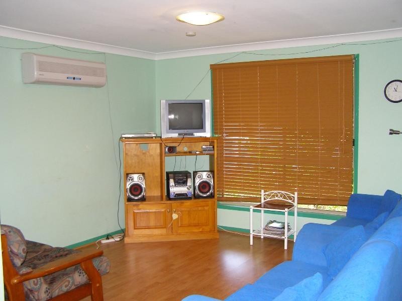 31 Gonzales St, Amity Point QLD 4183