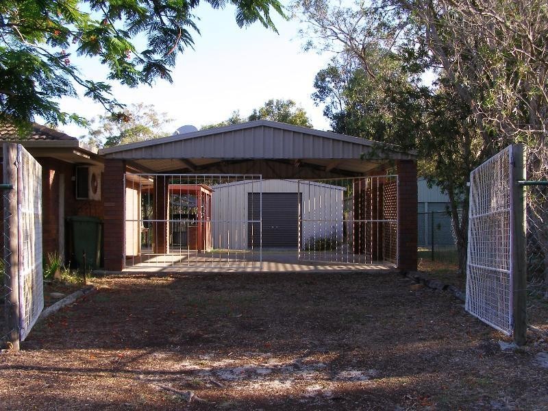31 Gonzales St, Amity Point QLD 4183