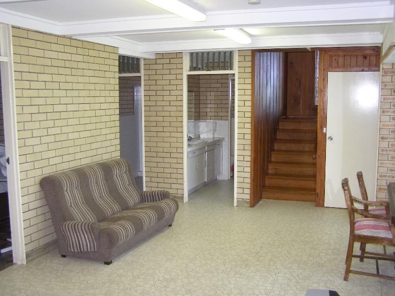 2/1 Kindara St, Amity Point QLD 4183