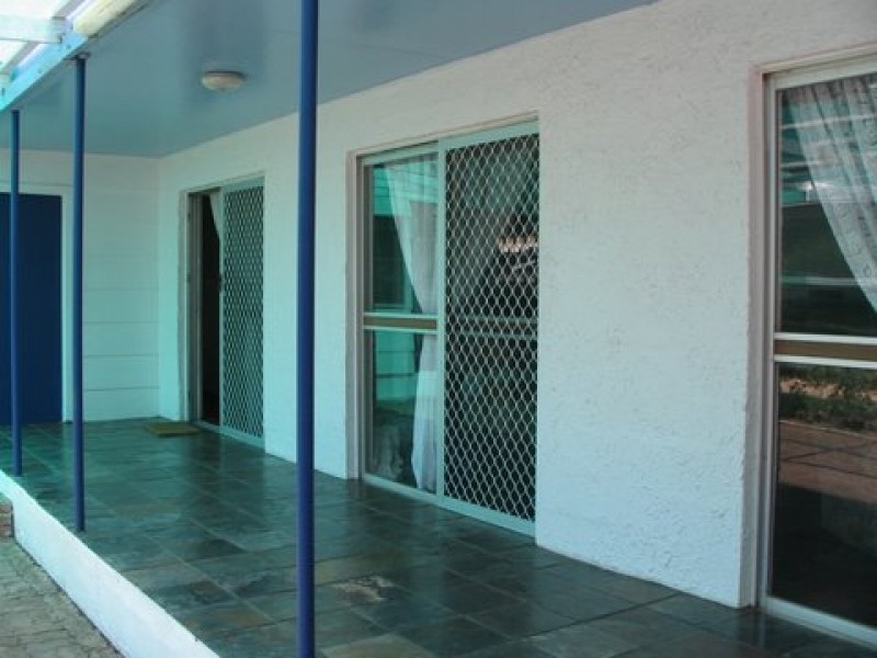 7 Toompany St, Amity Point QLD 4183