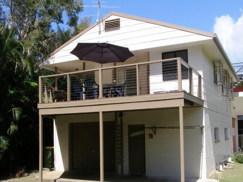 2 Millers Lane, Amity Point QLD 4183