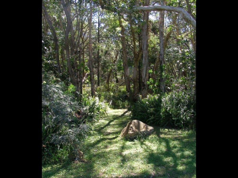 1/38 Sovereign Rd, Amity Point QLD 4183