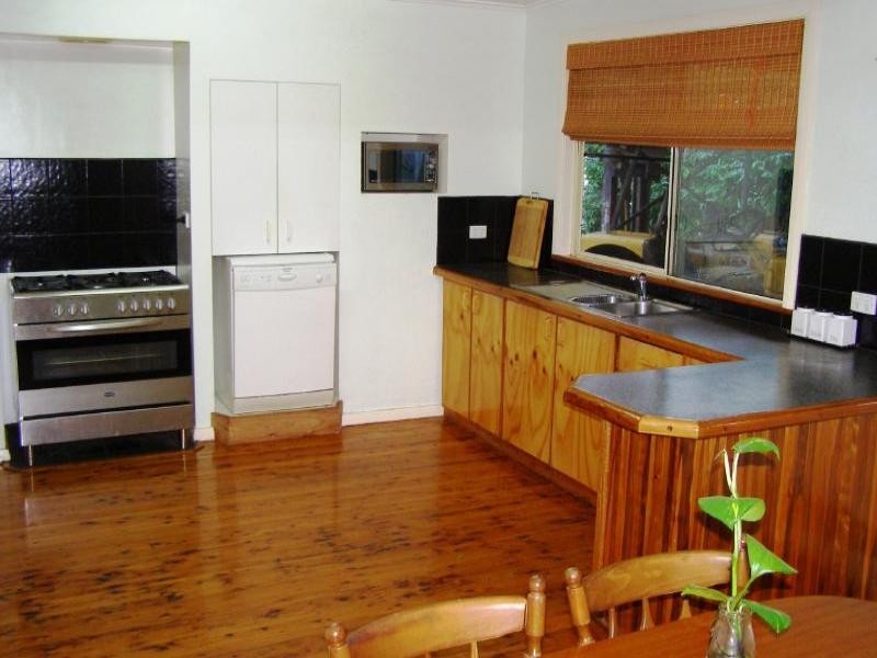 26 Sovereign Rd, Amity Point QLD 4183