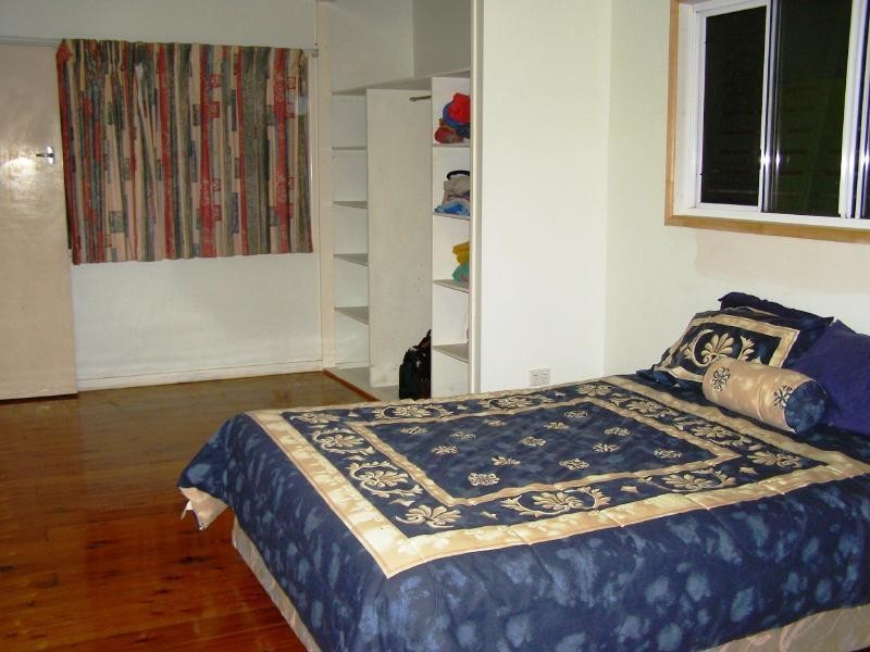 26 Sovereign Rd, Amity Point QLD 4183