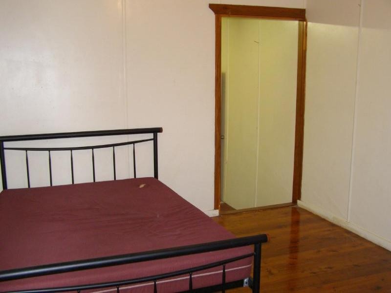 26 Sovereign Rd, Amity Point QLD 4183