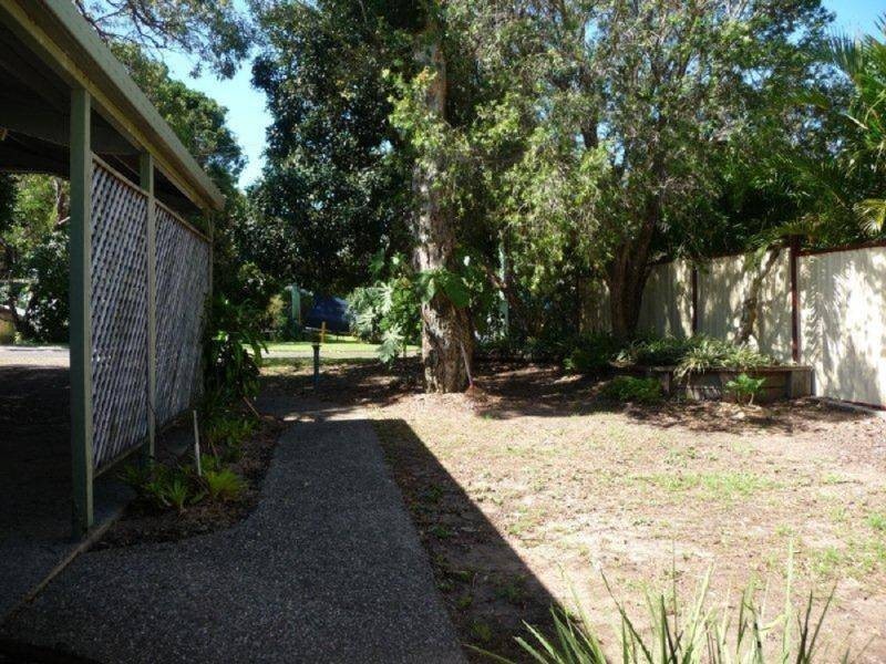 1/38 Kindara St, Amity Point QLD 4183