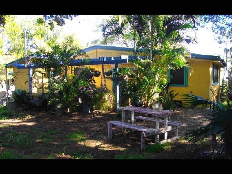 31-33 Kindarra St, Amity QLD 4183
