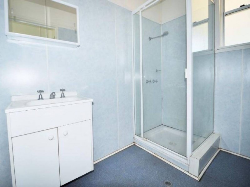 2 Bingle Rd, Dunwich QLD 4183
