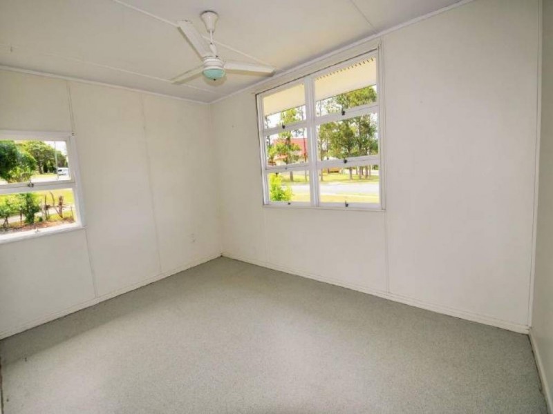 2 Bingle Rd, Dunwich QLD 4183