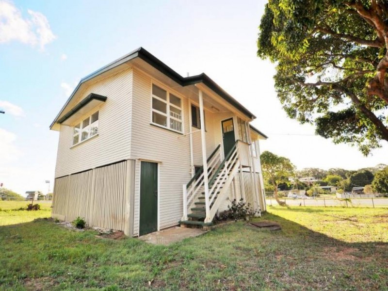 2 Bingle Rd, Dunwich QLD 4183