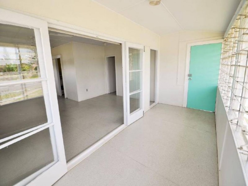 2 Bingle Rd, Dunwich QLD 4183