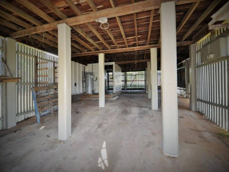 2 Bingle Rd, Dunwich QLD 4183