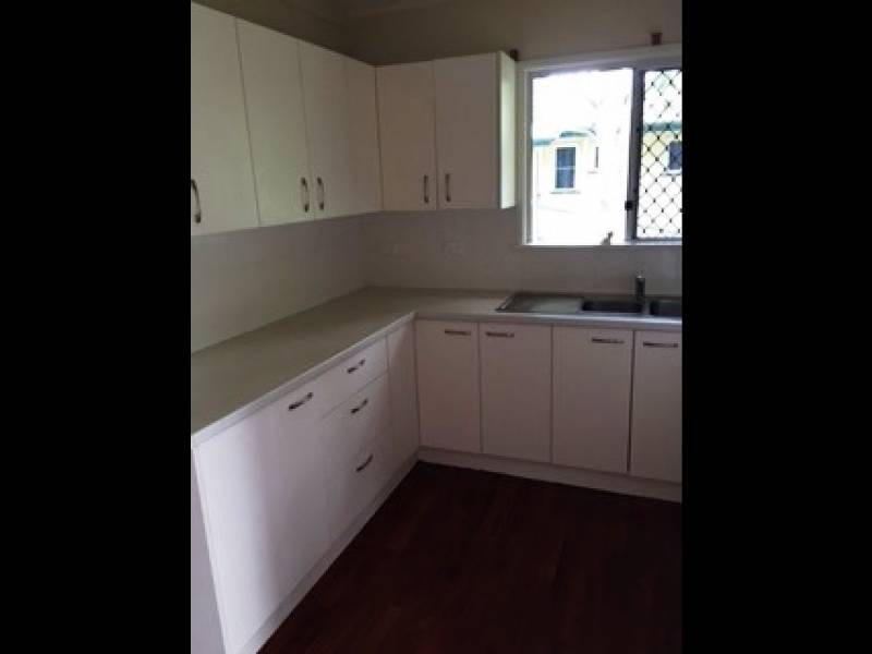 10 Fraser, Dunwich QLD 4183