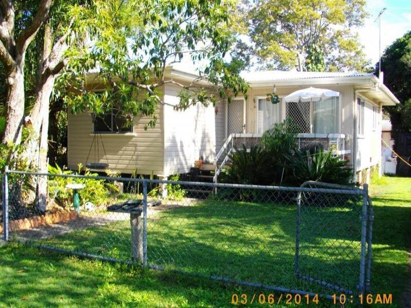 19 BINGLE RD, Dunwich QLD 4183
