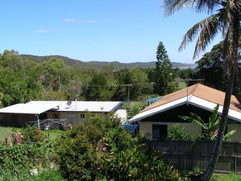 14 Guy Crescent, Dunwich QLD 4183
