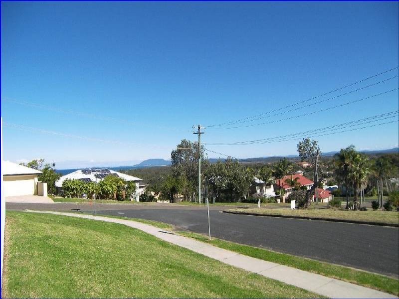 23 THE SUMMIT ROAD, Port Macquarie NSW 2444
