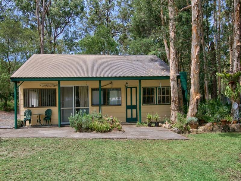 43 KENWOOD DRIVE, Lake Cathie NSW 2445