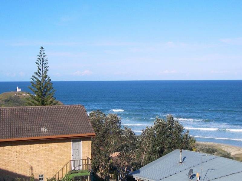 22 DENT CRESCENT, Port Macquarie NSW 2444