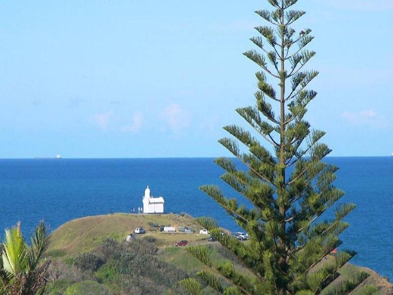 22 DENT CRESCENT, Port Macquarie NSW 2444