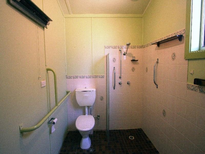 25 Thompson Street, Cootamundra NSW 2590