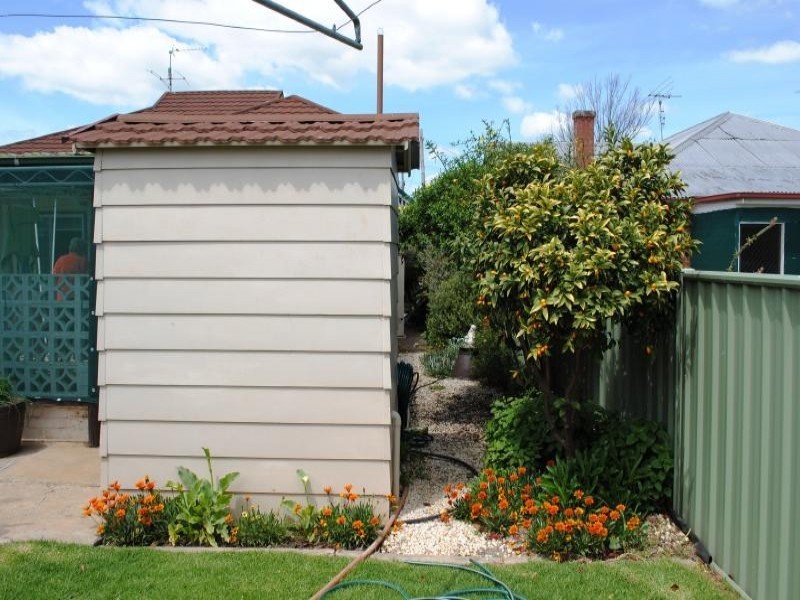 5 Ursula Street, Cootamundra NSW 2590