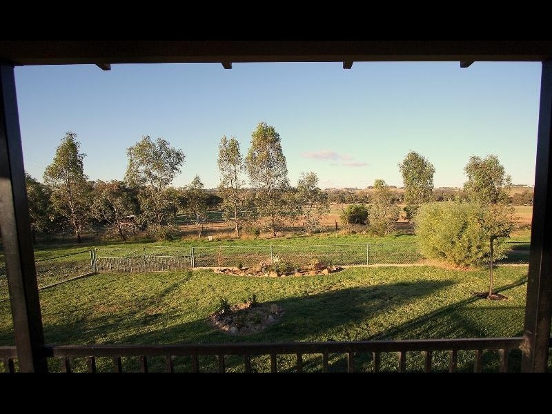 82 Nashs Lane, Cootamundra NSW 2590