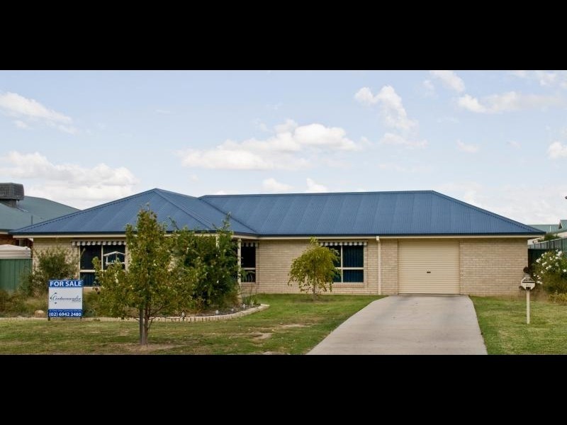 23 Dillon Avenue, Cootamundra NSW 2590