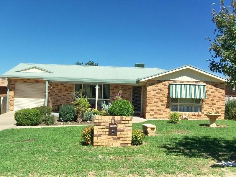 11 Harold Conkey Avenue, Cootamundra NSW 2590