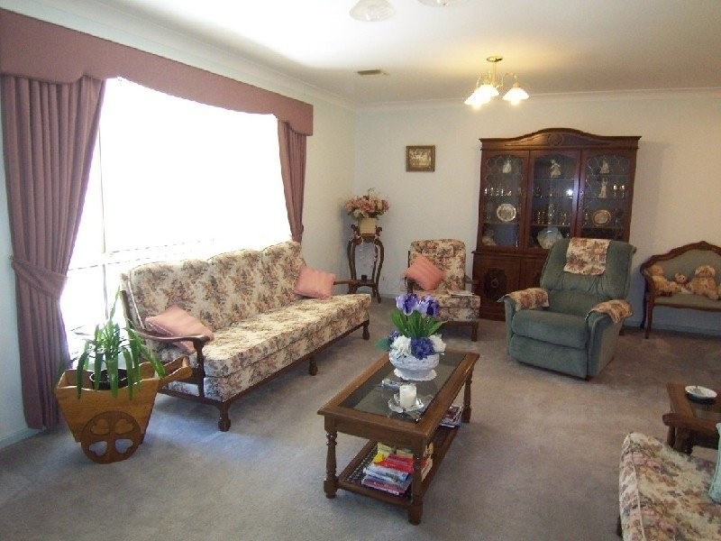 11 Harold Conkey Avenue, Cootamundra NSW 2590