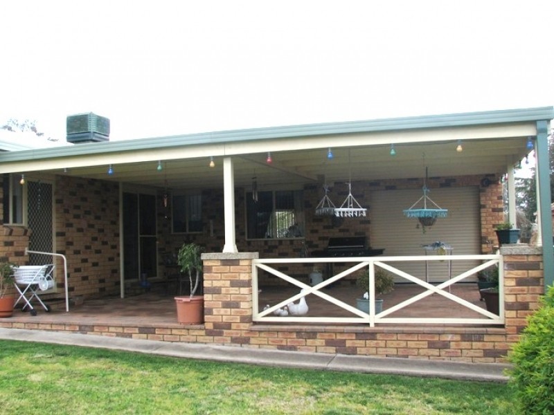 11 Harold Conkey Avenue, Cootamundra NSW 2590